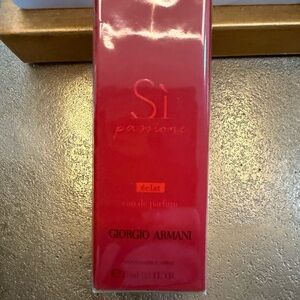 Giorgio Armani Sì Passione Eau de Parfum - Red